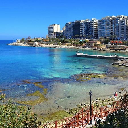 Picturesque Sliema Pad Steps From The Seafrontアパートメント エクステリア 写真