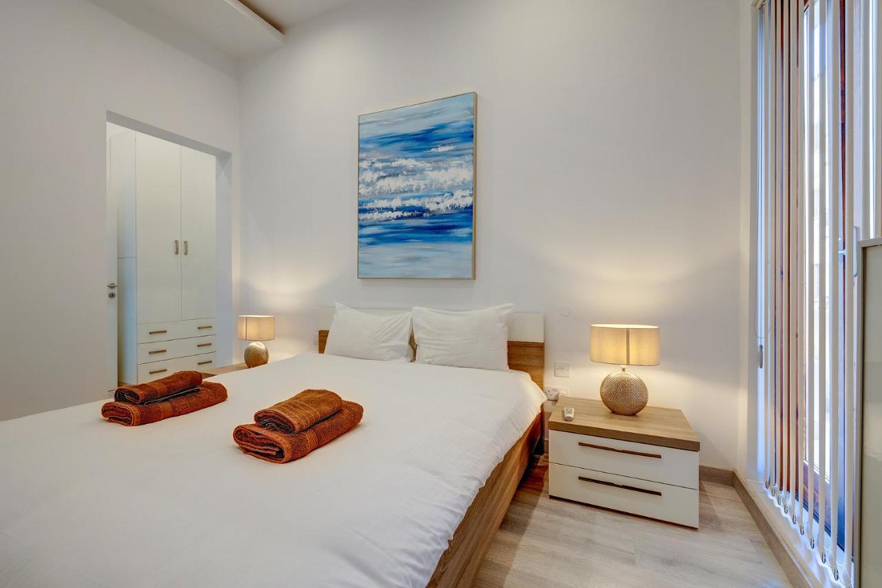 Picturesque Sliema Pad Steps From The Seafrontアパートメント エクステリア 写真