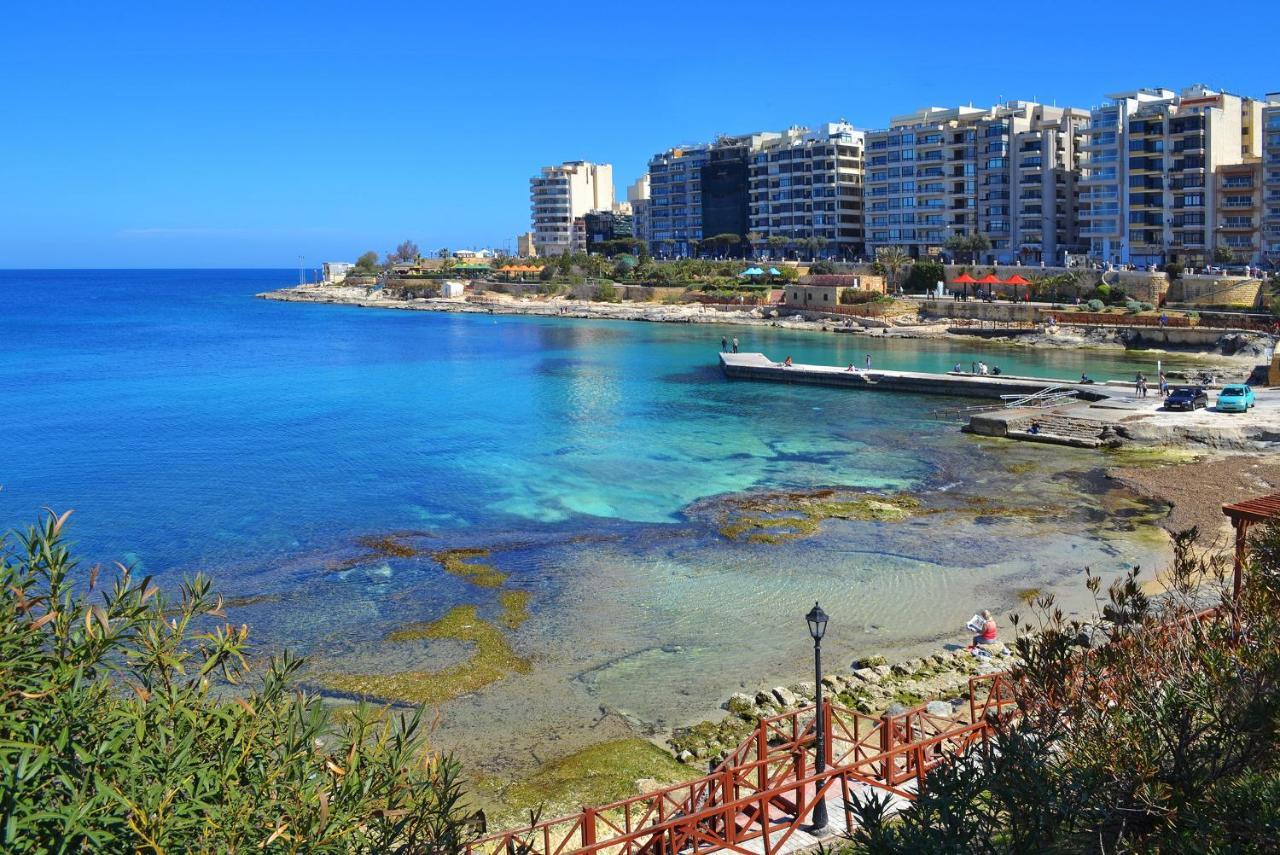 Picturesque Sliema Pad Steps From The Seafrontアパートメント エクステリア 写真