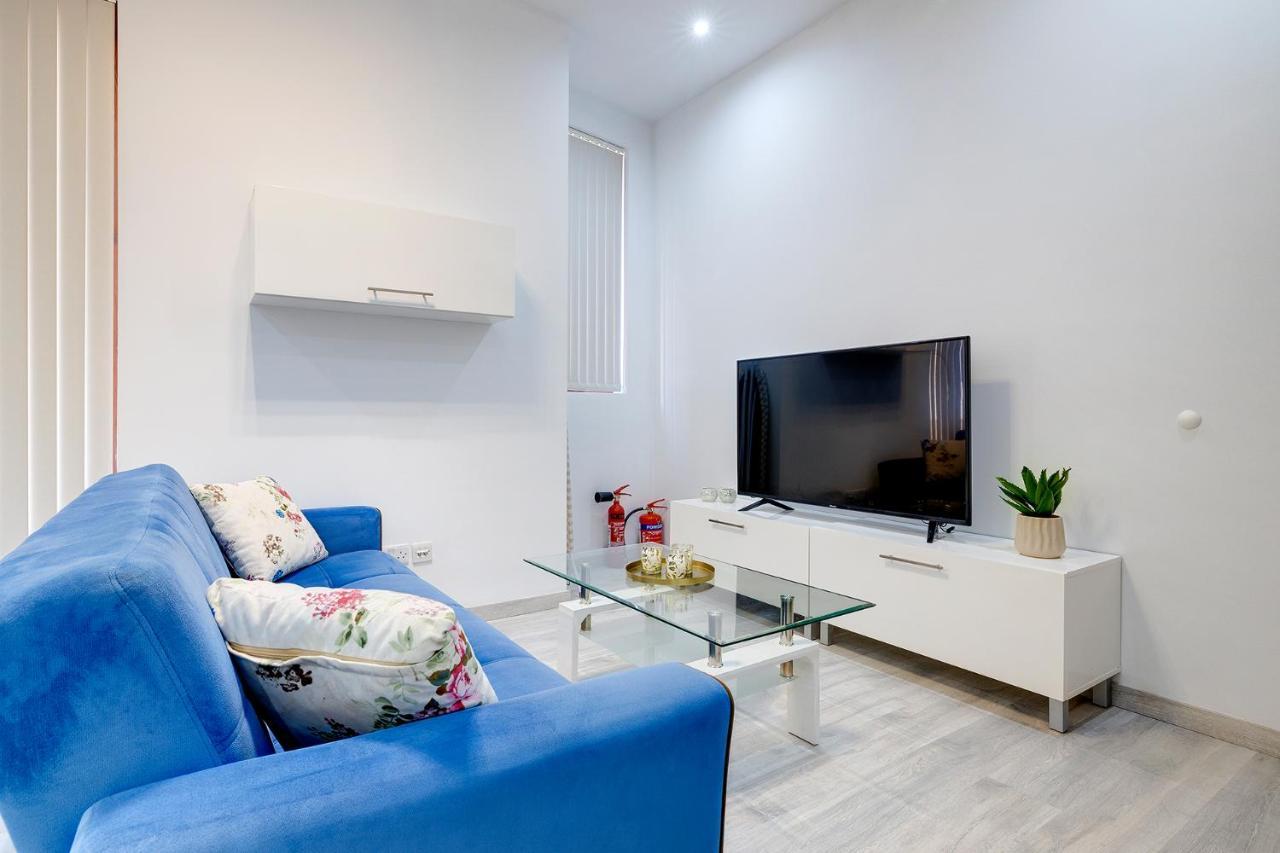 Picturesque Sliema Pad Steps From The Seafrontアパートメント エクステリア 写真