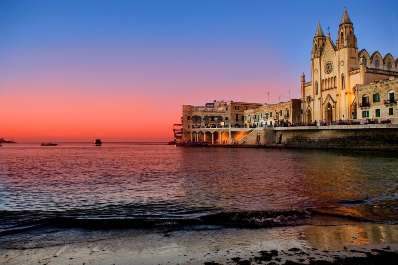 Picturesque Sliema Pad Steps From The Seafrontアパートメント エクステリア 写真